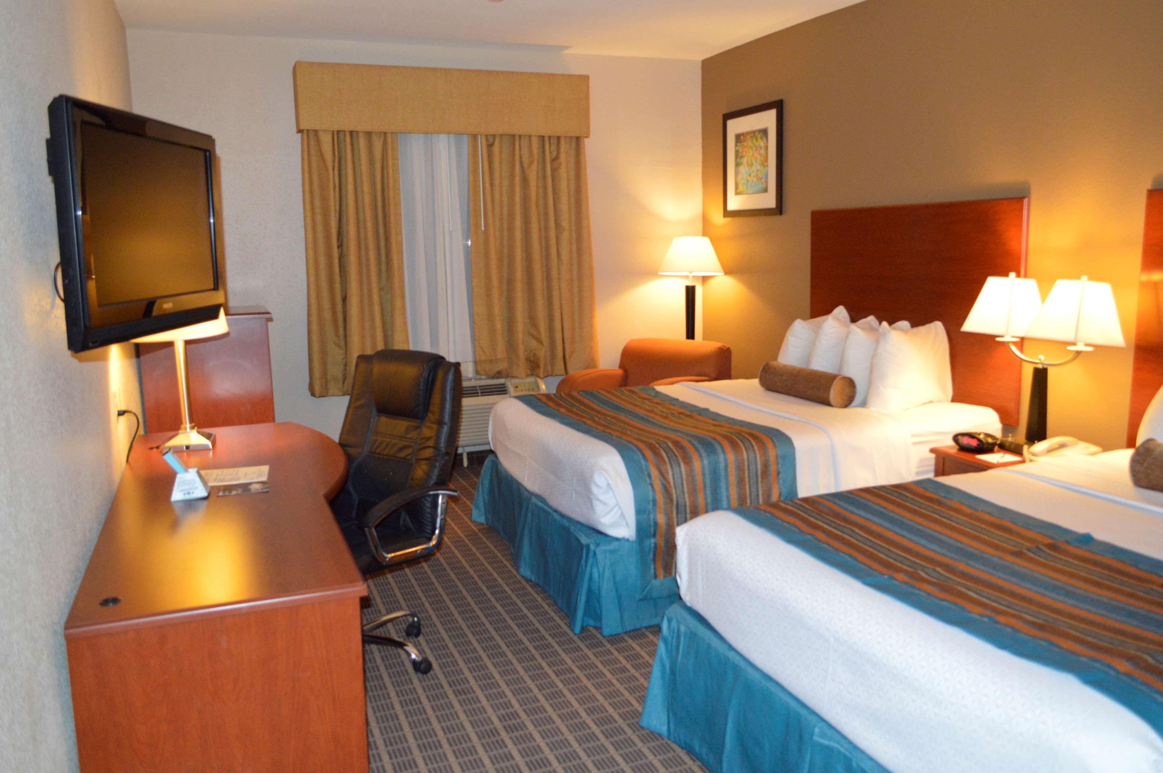 Best Western Orange Inn & Suites Exteriör bild