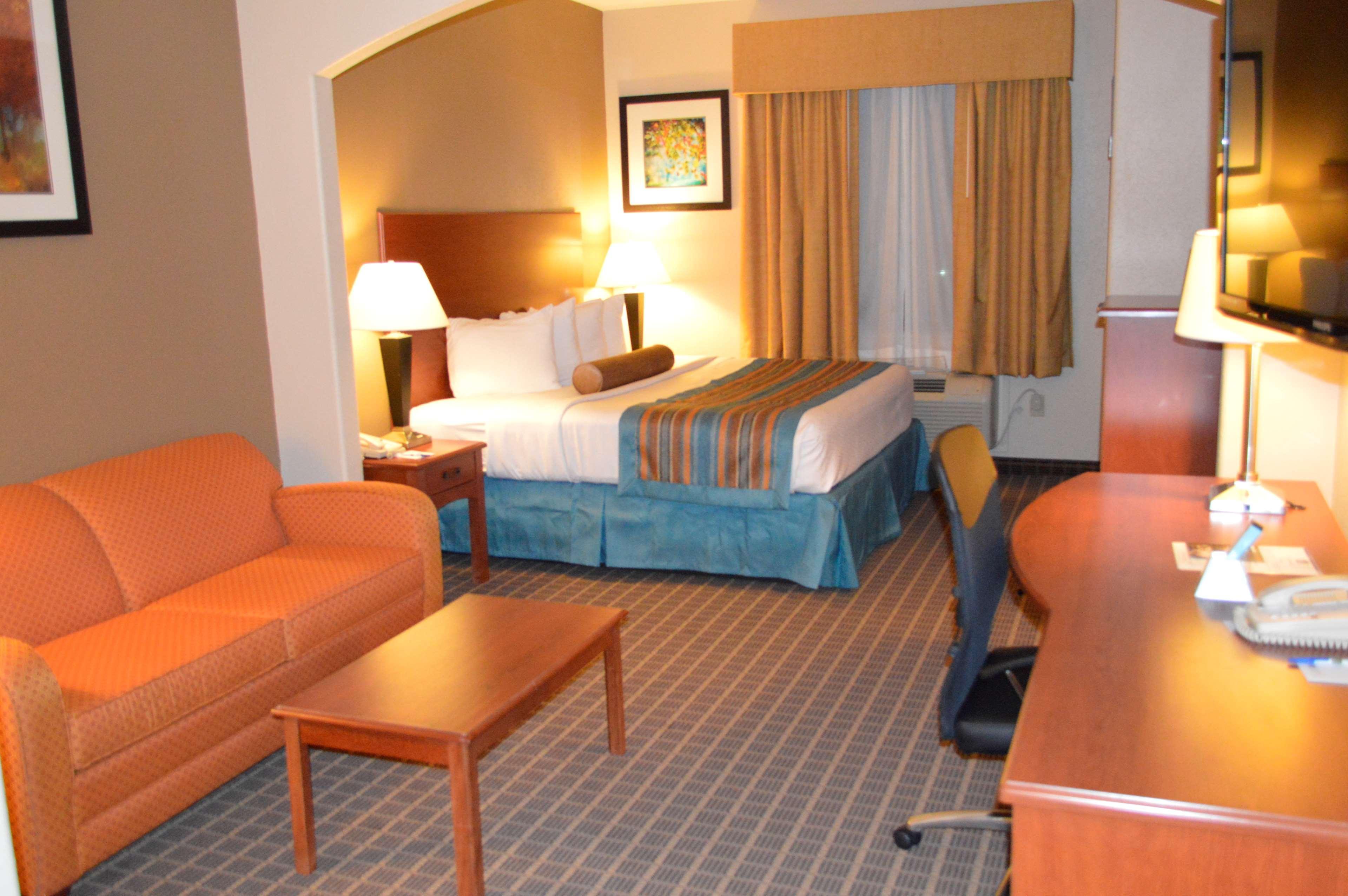 Best Western Orange Inn & Suites Exteriör bild