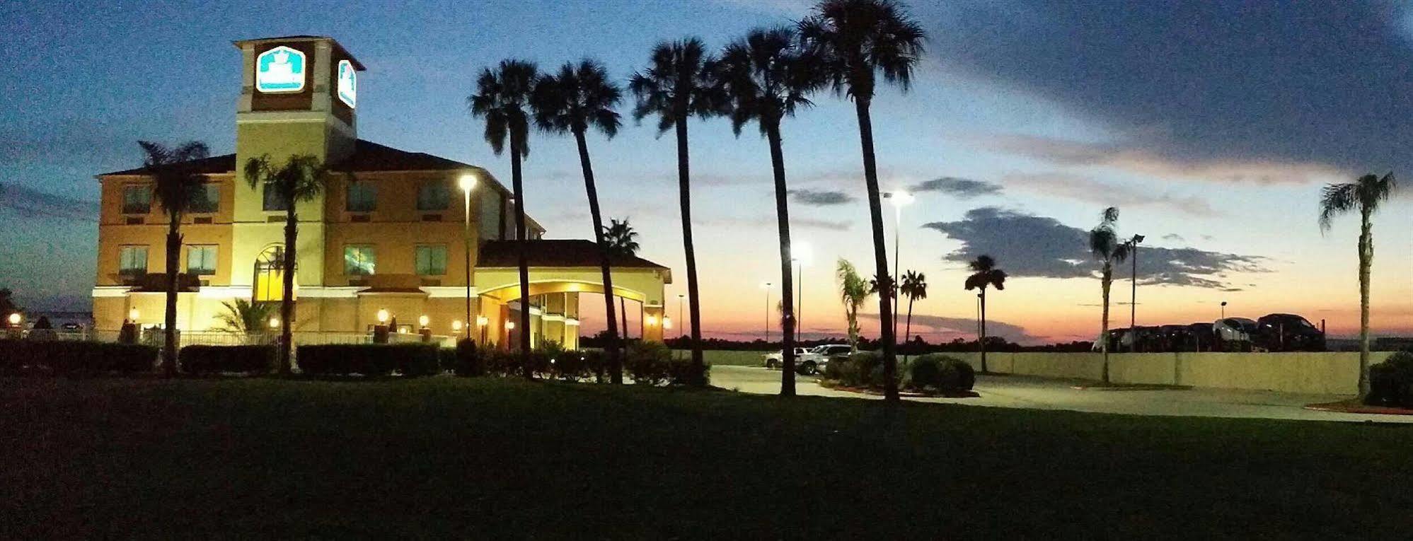 Best Western Orange Inn & Suites Exteriör bild